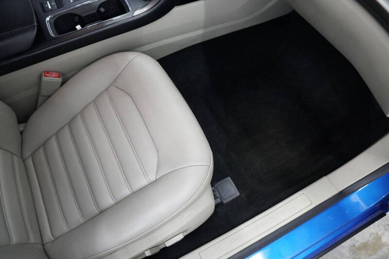 2020 Ford Fusion SEL