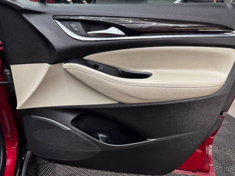 2021 Buick Enclave Essence