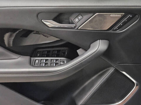 2020 Jaguar I-PACE EV400 SE