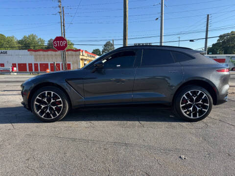 2021 Aston Martin DBX