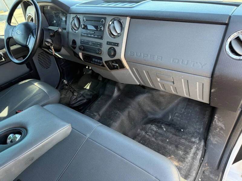 2013 Ford F-750 Super Duty