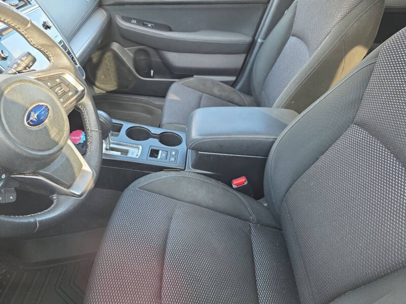 2019 Subaru Outback 2.5i Premium
