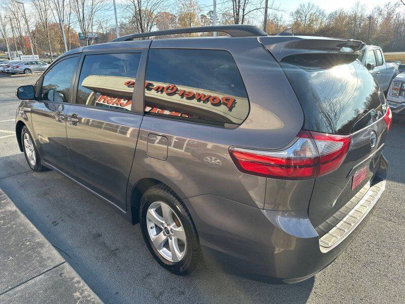 2020 Toyota Sienna