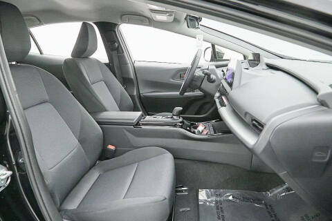 2025 Toyota Prius LE