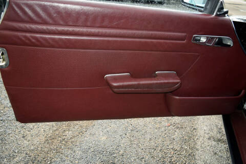 1987 Mercedes-Benz 560-Class 560 SL