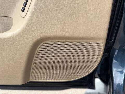 2013 Nissan Armada Platinum