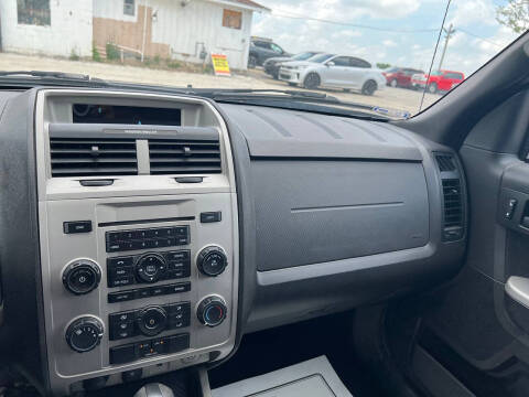 2009 Ford Escape XLT