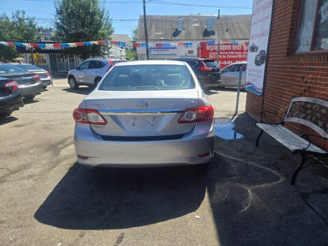 2012 Toyota Corolla LE