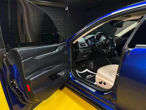 2017 Maserati Ghibli