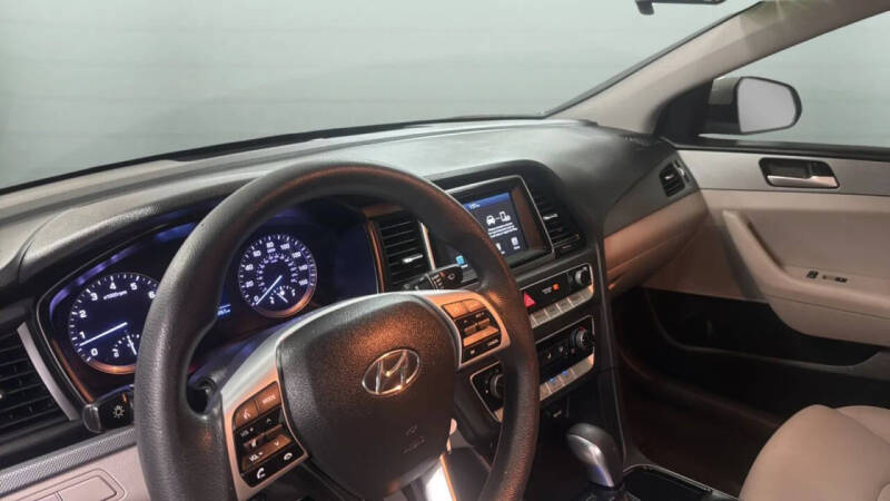 2019 Hyundai Sonata SE