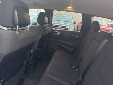 2012 Jeep Grand Cherokee Laredo