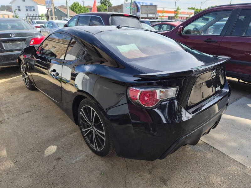 2013 Scion FR-S