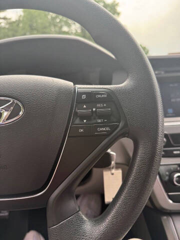 2017 Hyundai Sonata SE