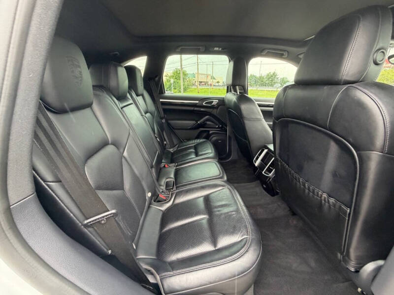 2017 Porsche Cayenne