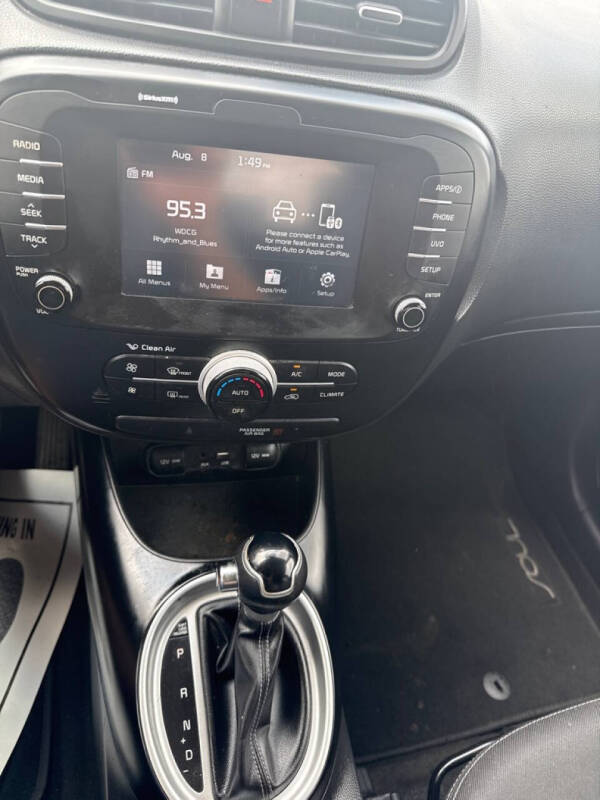 2019 Kia Soul +