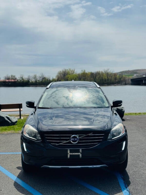 2016 Volvo XC60 T5 Premier