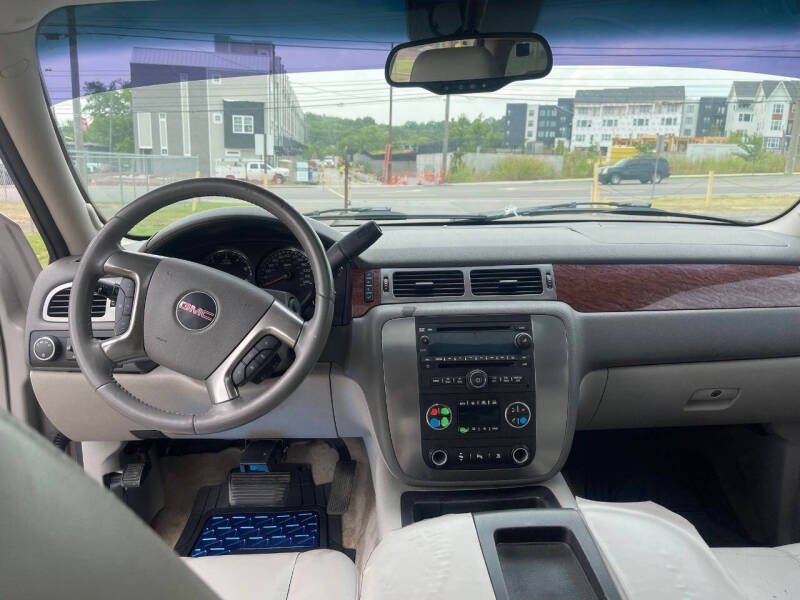 2007 GMC Yukon XL SLE