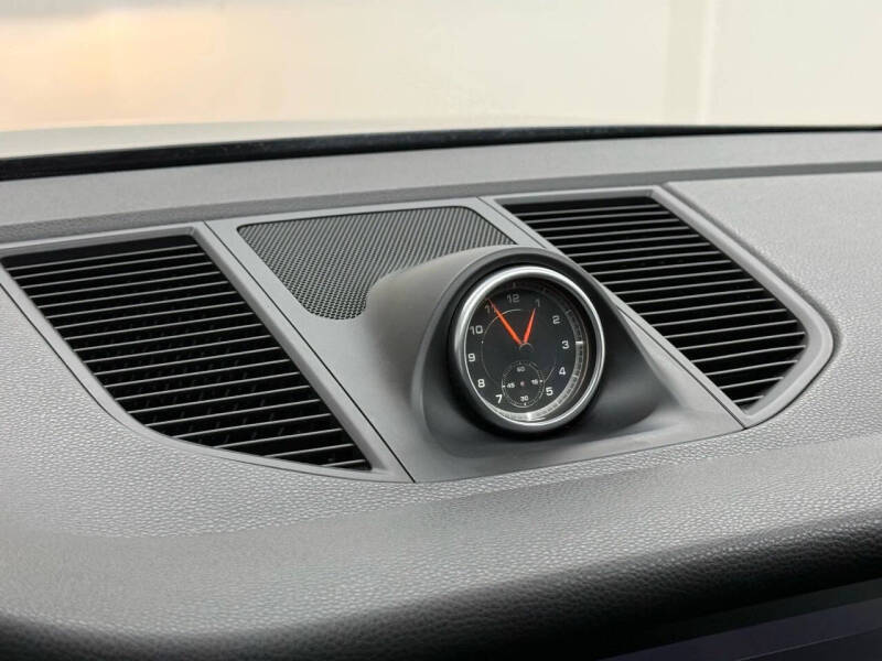 2018 Porsche Macan S