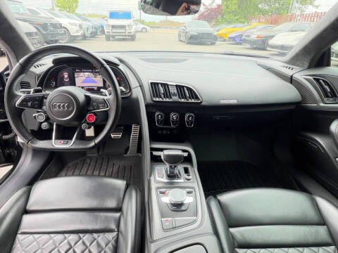 2017 Audi R8 5.2 quattro V10 Plus