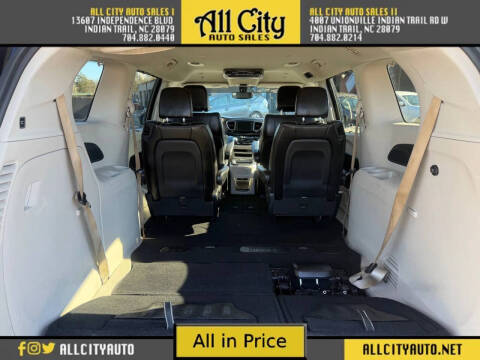 2020 Chrysler Voyager LXi