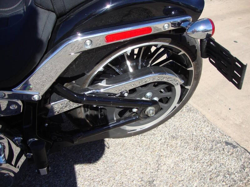 2024 Harley-Davidson Breakout