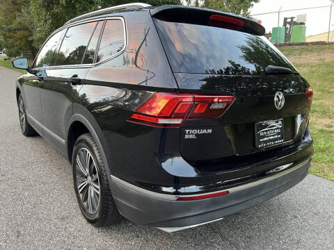 2018 Volkswagen Tiguan 2.0T SEL 4Motion