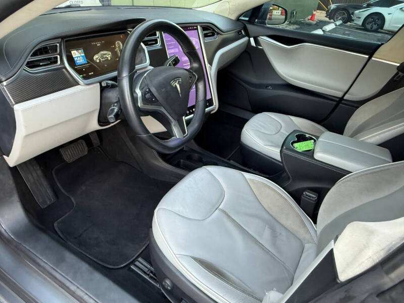 2014 Tesla Model S P85