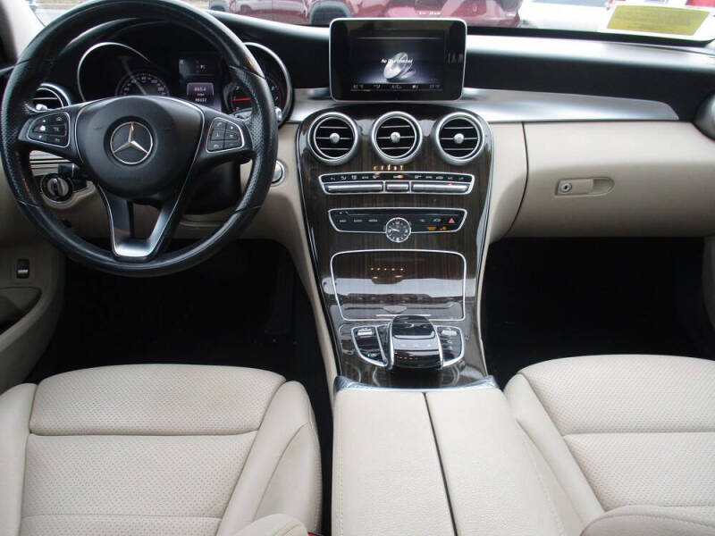 2016 Mercedes-Benz C-Class C 300 Luxury 4MATIC