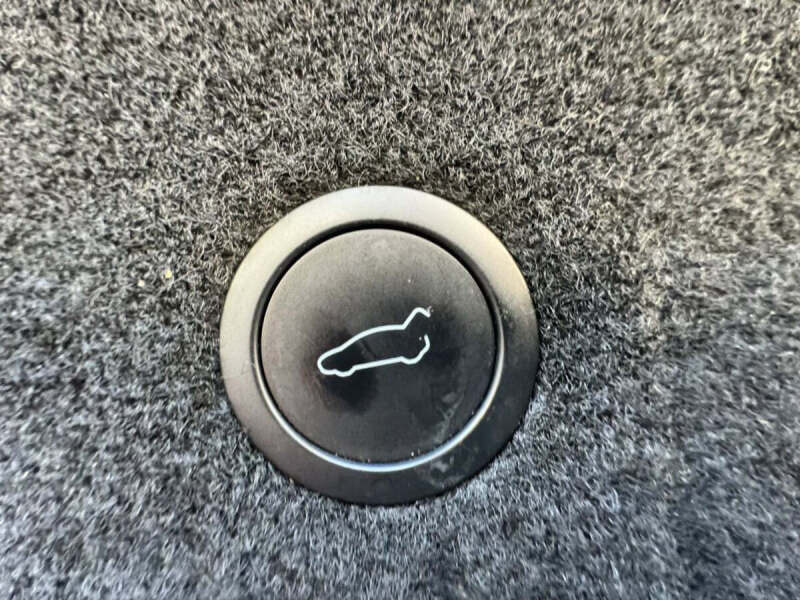 2022 Tesla Model S