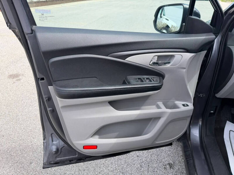 2016 Honda Pilot LX
