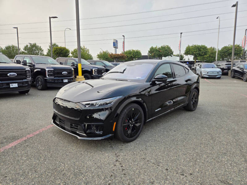 2025 Ford Mustang Mach-E GT