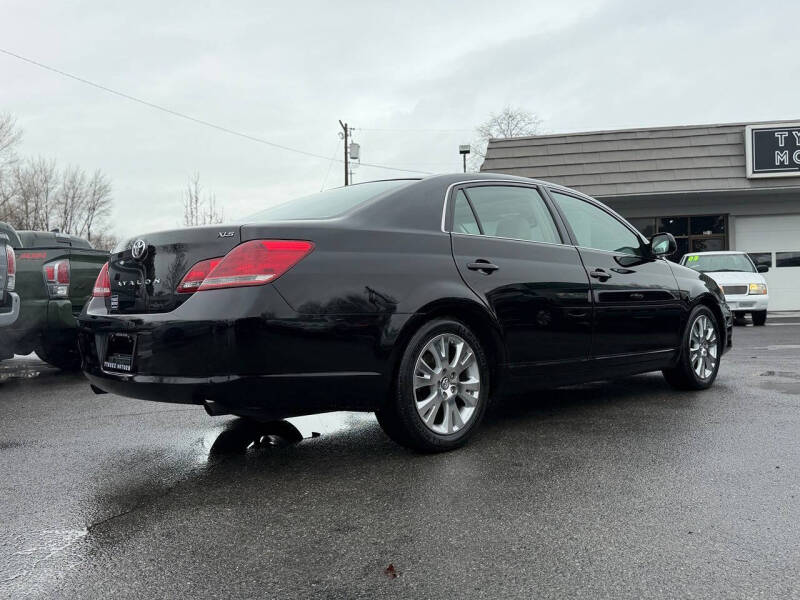 2008 Toyota Avalon XLS