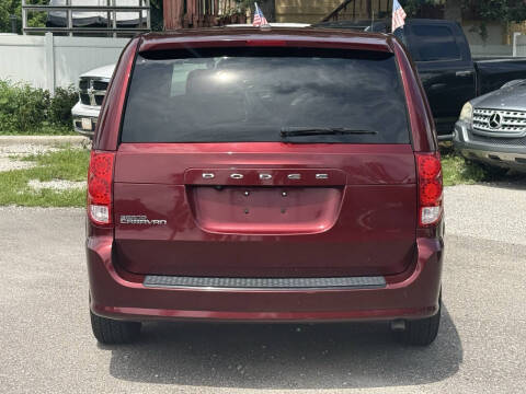 2017 Dodge Grand Caravan SE Plus