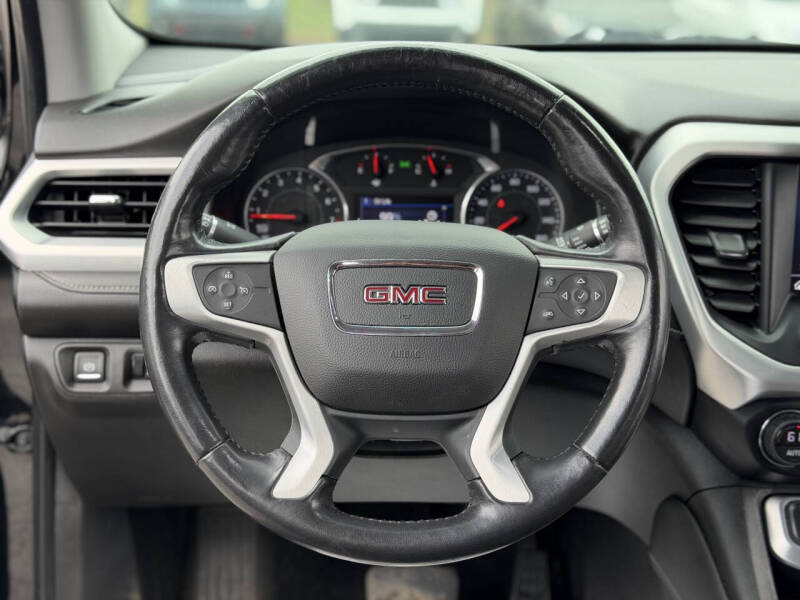 2020 GMC Acadia SLE