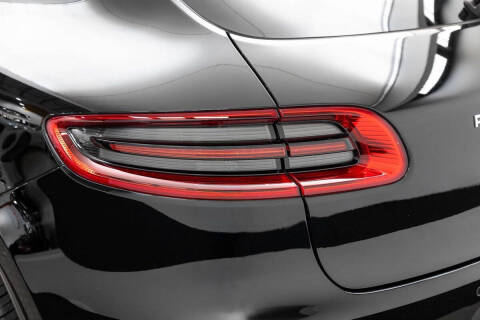 2016 Porsche Macan S