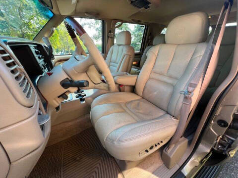 2000 Cadillac Escalade