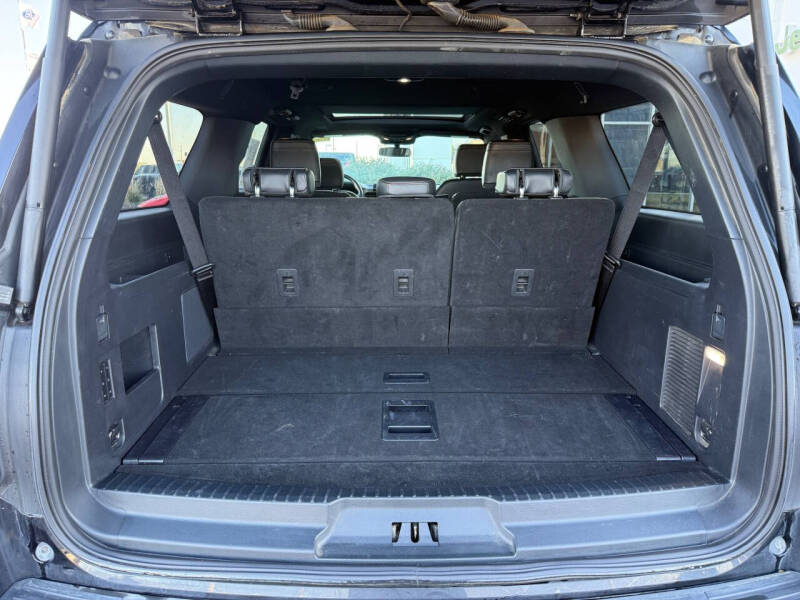 2023 Ford Expedition MAX Platinum