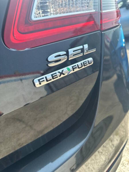 2014 Ford Taurus SEL