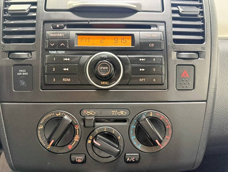 2009 Nissan Versa 1.8 S