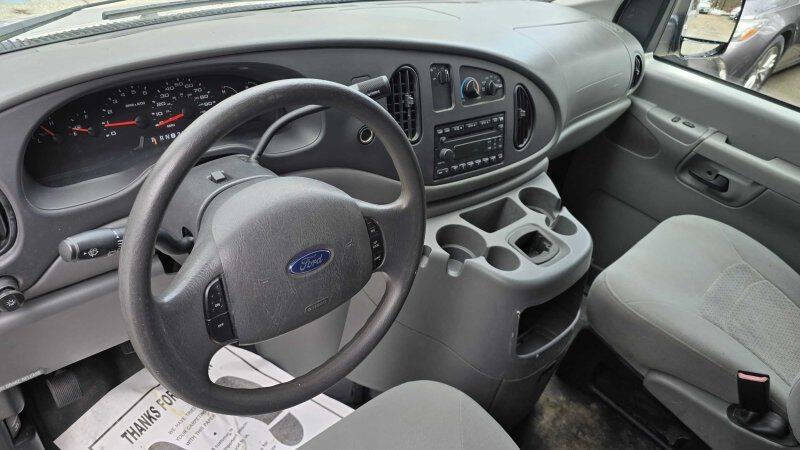 2006 Ford E-Series E-150