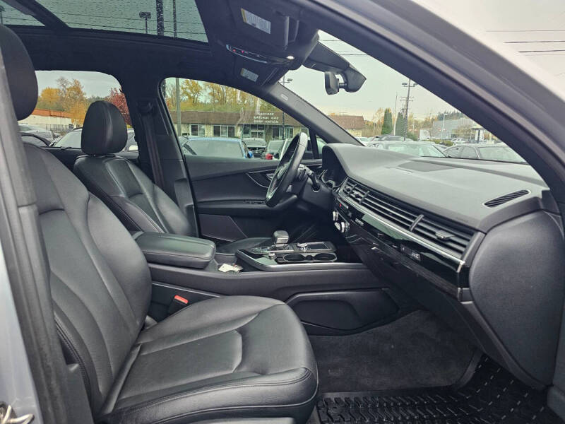 2019 Audi Q7 quattro Premium Plus 55 TFSI