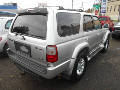 2000 Toyota 4Runner SR5