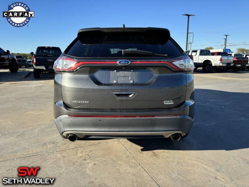 2017 Ford Edge SEL photo 5