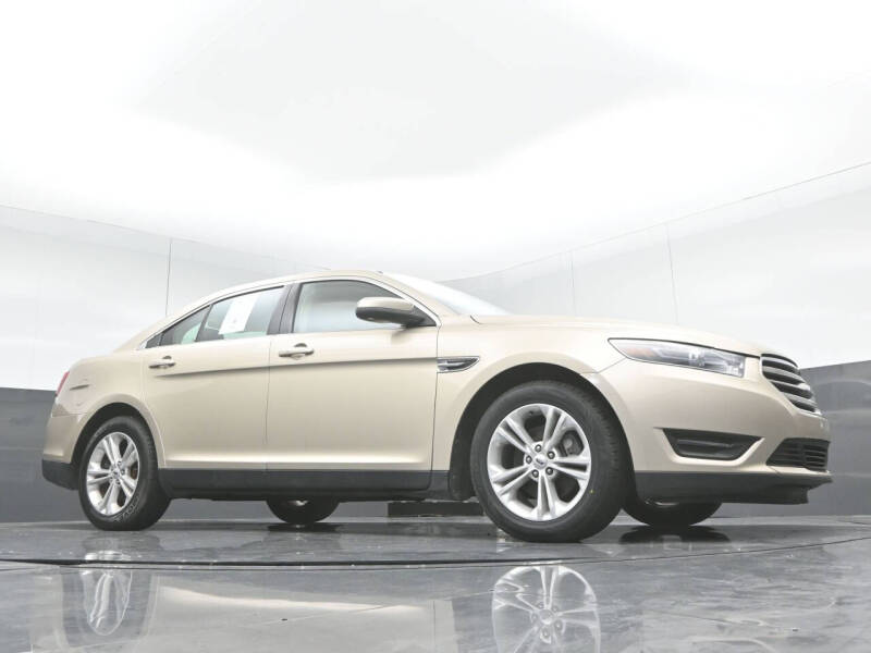 2017 Ford Taurus SEL