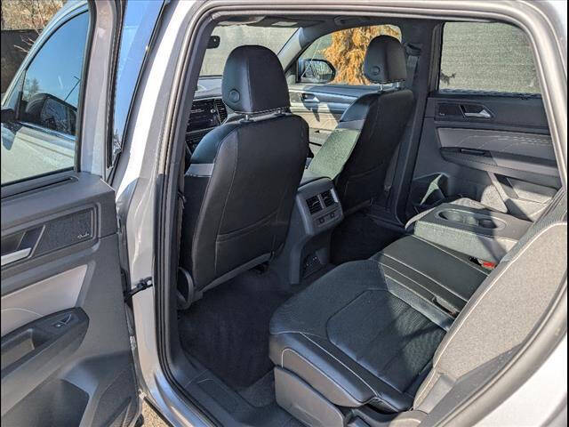 2022 Volkswagen Atlas Cross Sport V6 SEL Premium R-Line 4Motion