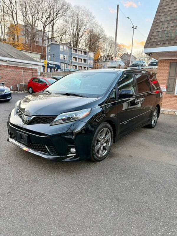 2018 Toyota Sienna