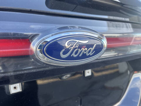 2016 Ford Edge Sport