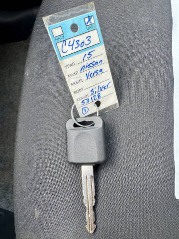 2015 Nissan Versa 1.6 S Plus