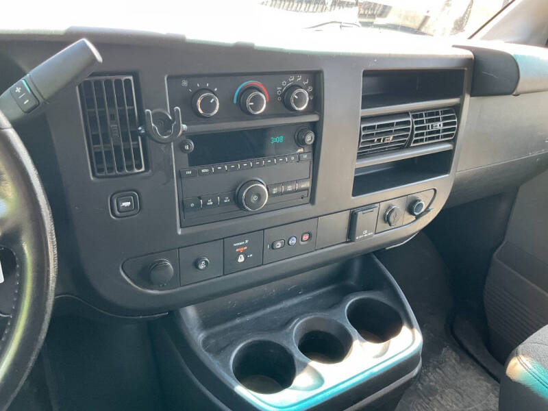 2019 Chevrolet Express 2500