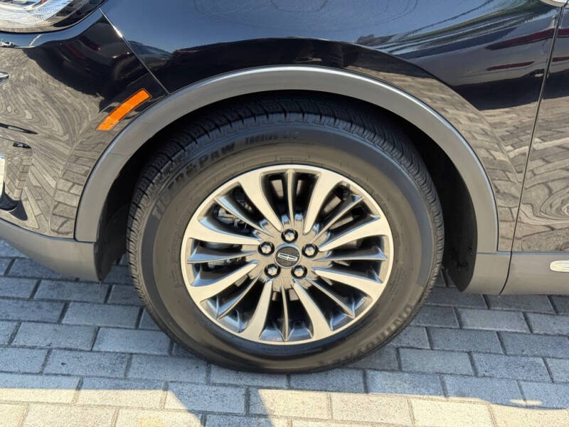 2019 Lincoln Nautilus Select